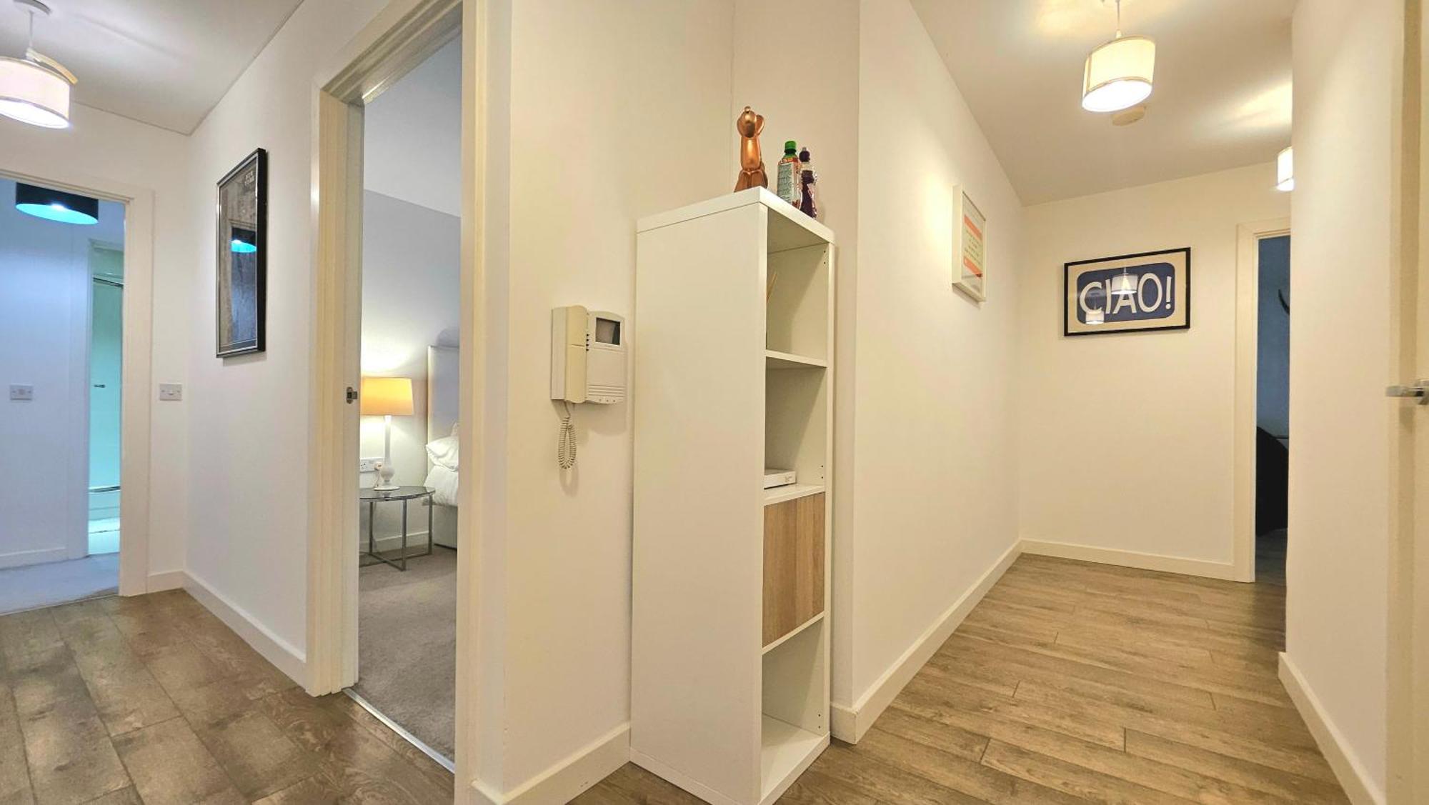 Appartamento Athera - Festival Quarter, Canary Wharf 2 Bed, 2 Bath With Balcony And Gym Facility *