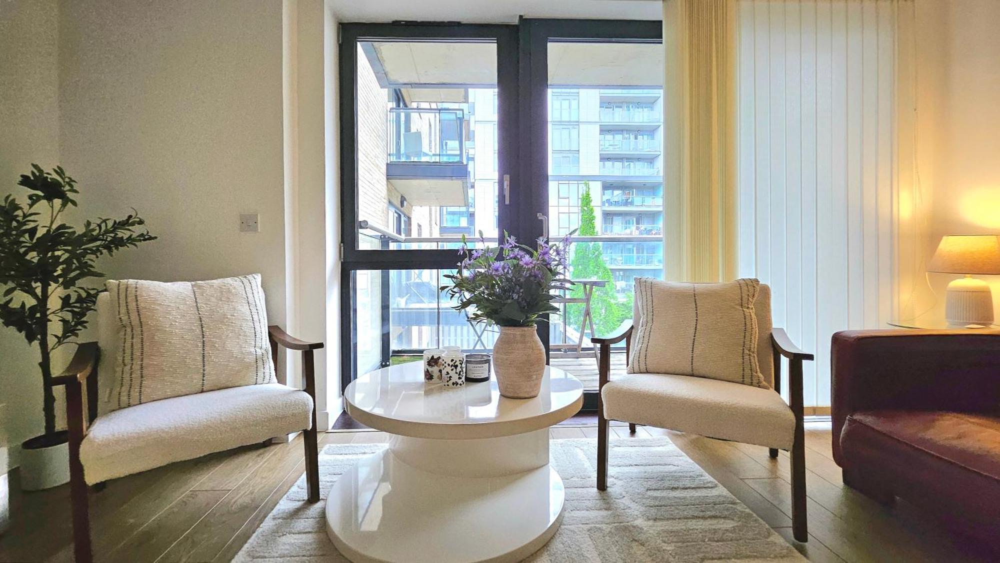 Appartamento Athera - Festival Quarter, Canary Wharf 2 Bed, 2 Bath With Balcony And Gym Facility