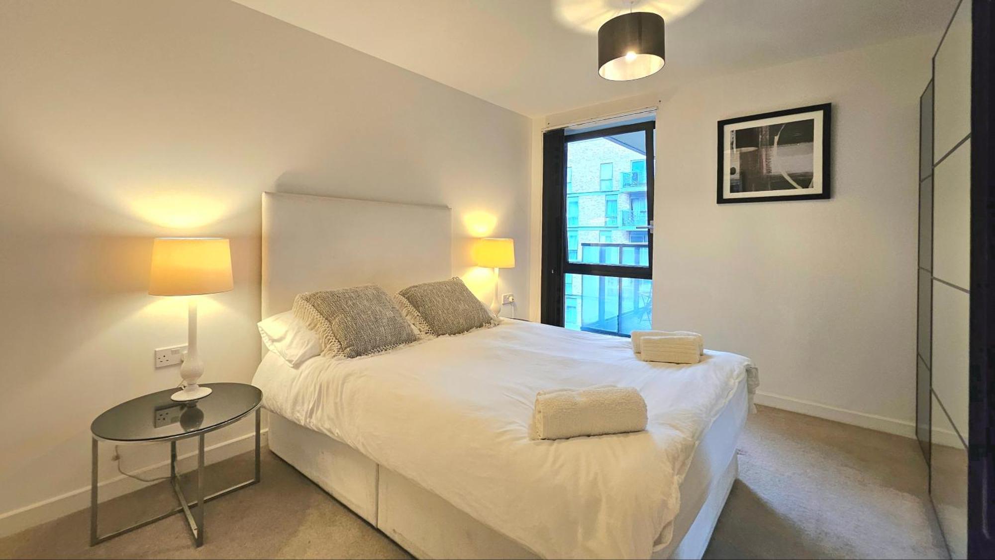 Appartamento Athera - Festival Quarter, Canary Wharf 2 Bed, 2 Bath With Balcony And Gym Facility Londra