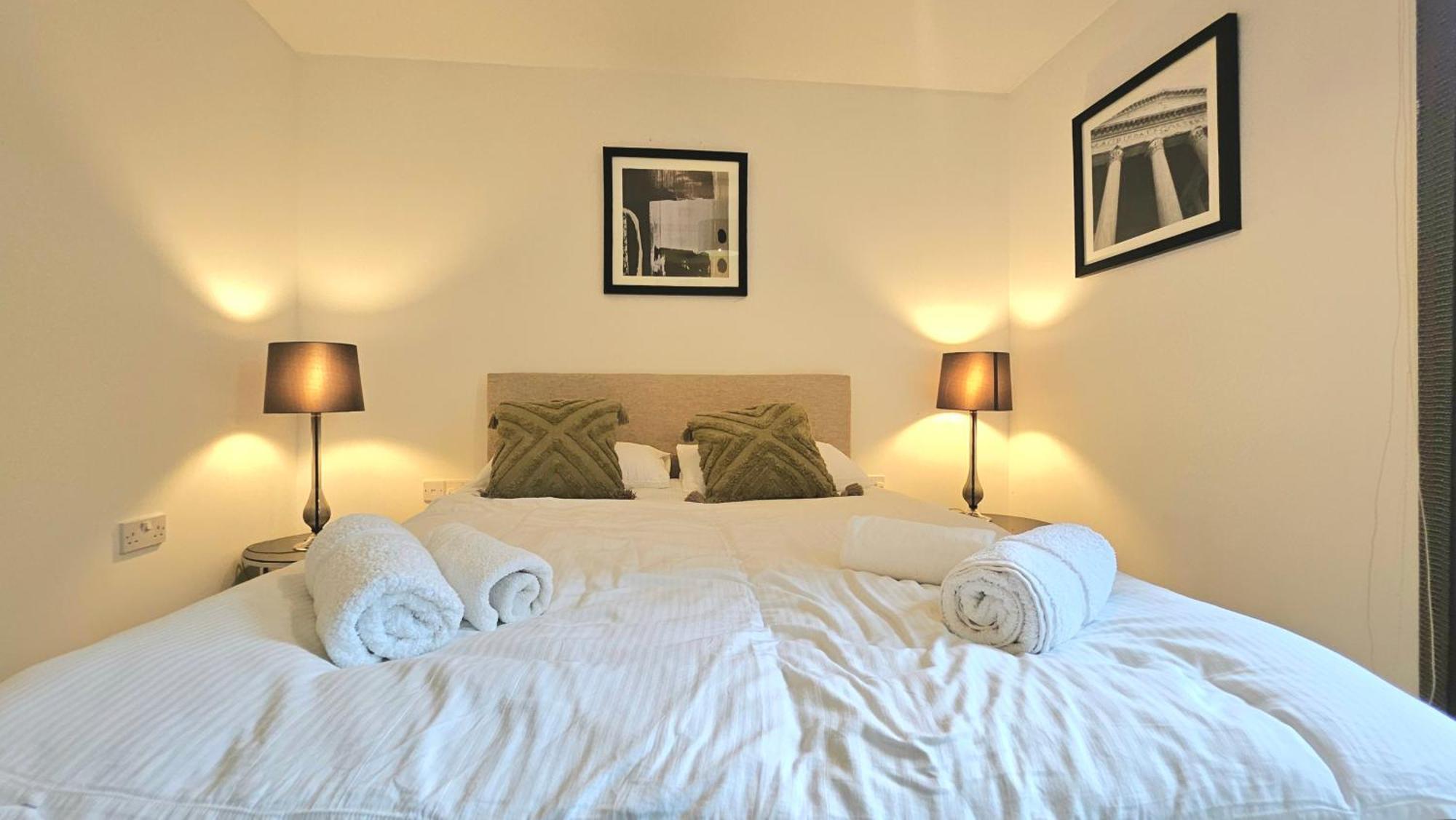 Appartamento Athera - Festival Quarter, Canary Wharf 2 Bed, 2 Bath With Balcony And Gym Facility